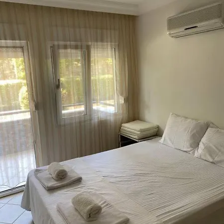 Side'de Havuzlu Daire Apartamento