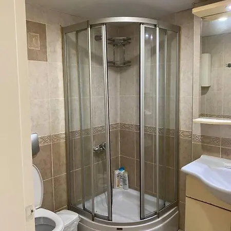 Side'de Havuzlu Daire סייד